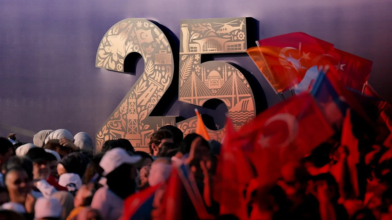 AK Parti, 25. Yıl Vizyon Belgesini Açıkladı