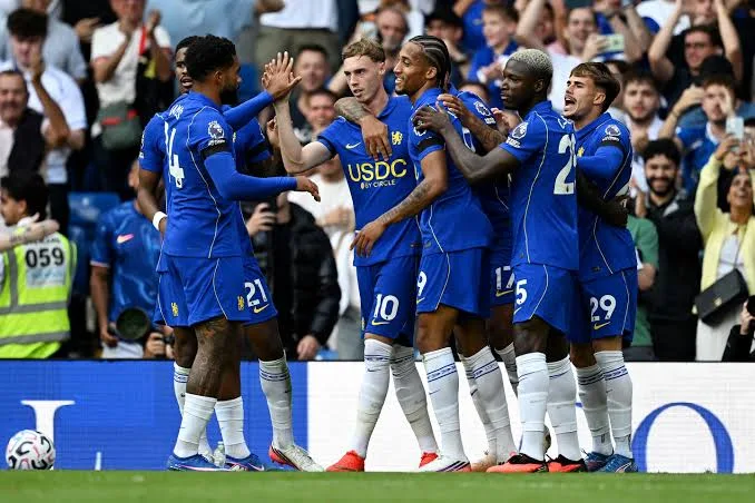Chelsea Brighton’ı 4-3 Yendi: Stamford Bridge’de 7 Gollü Maç