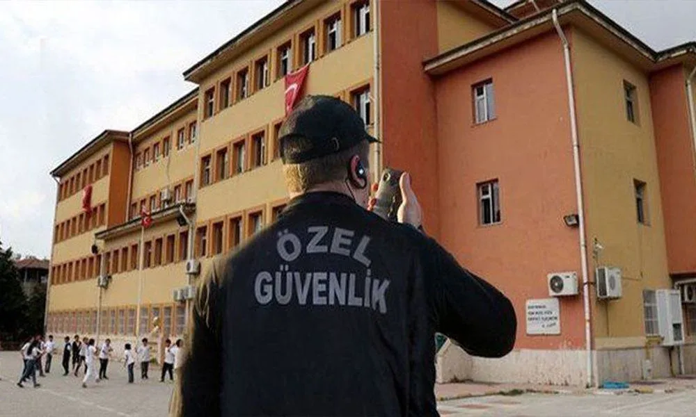 İçişleri Bakanı Mustafa Çiftçi, Gürcistan ziyareti sırasında suçluların iadesi ve yeni eğitim döneminde alınacak okul güvenliği tedbirlerini açıkladı.