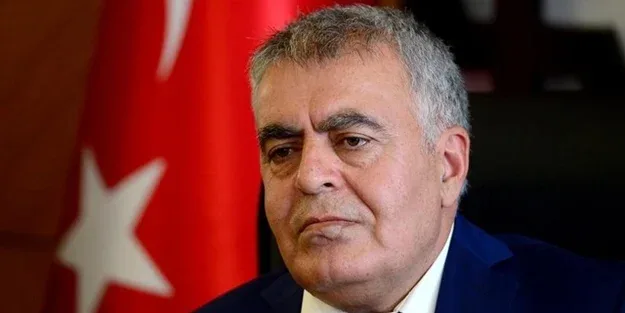Eski Kalkınma Bakanı Müslüm Doğan, Tuncer Bakırhan’ın Alevi Aydınlar Bildirgesi imzacılarına yönelik sözlerine sosyal medya hesabından yanıt verdi.