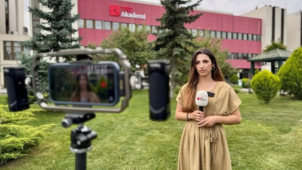 TRT Akademi ve TİKA iş birliğinde düzenlenen eğitim programına Filistin Kamu Yayın Kurumunda görev yapan 15 medya çalışanı katıldı.