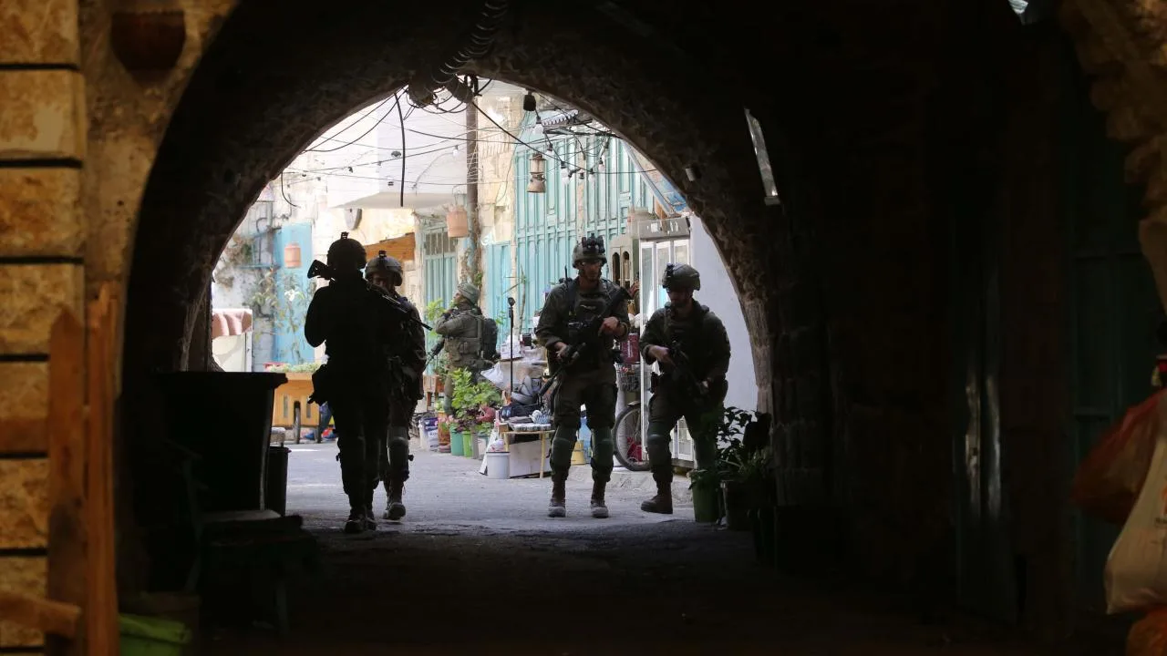 Ramallah yakınlarındaki Mugayyir köyünde yaşanan olaylarda 19 yaşındaki Ömer Muhammed Naci Naasan ile 16 yaşındaki Halil Rasim Halil Şahade hayatını kaybetti.