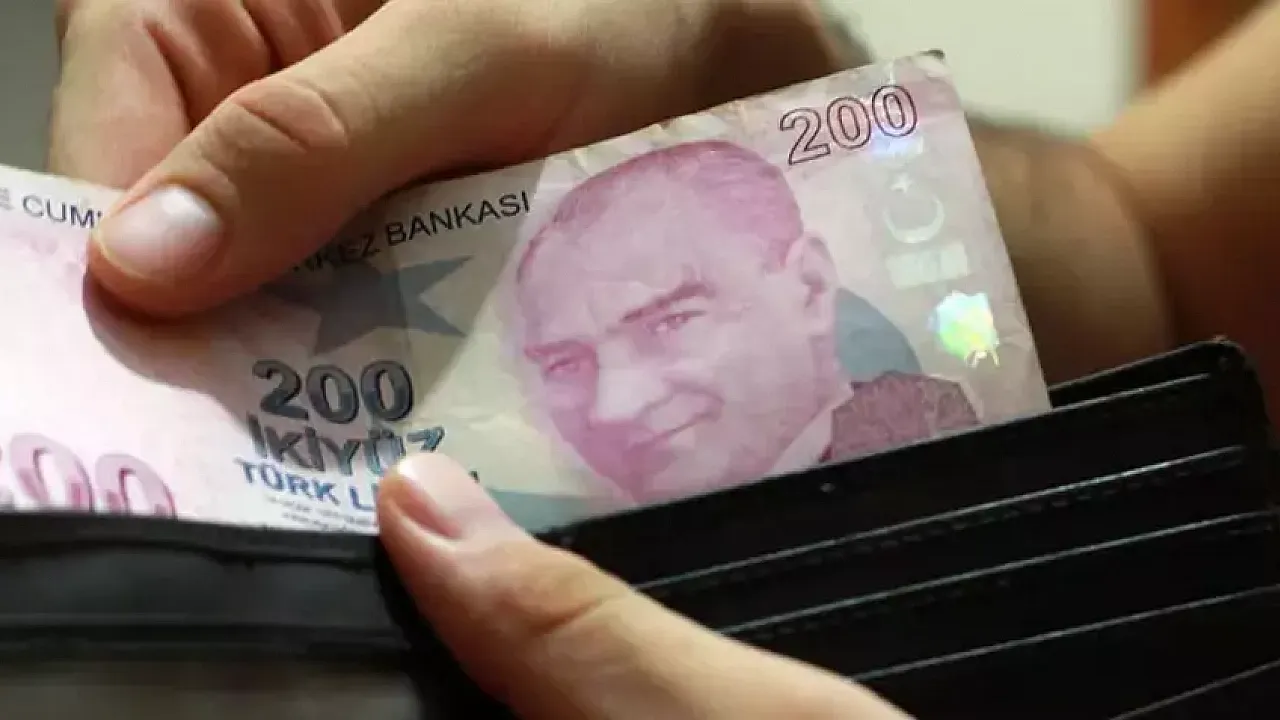 Milyonlarca Çalışan ve Emekli İçin Zamlı Maaş Takvimi Belirlendi