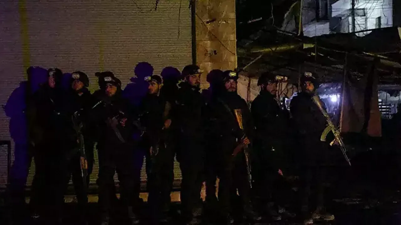 Şeyh Maksud Mahallesi Suriye Ordusu Denetimine Geçti!