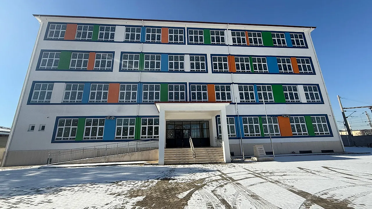 Malatya Ortaokulu'nda Akif Çelik Anı Kütüphanesi Kuruluyor
