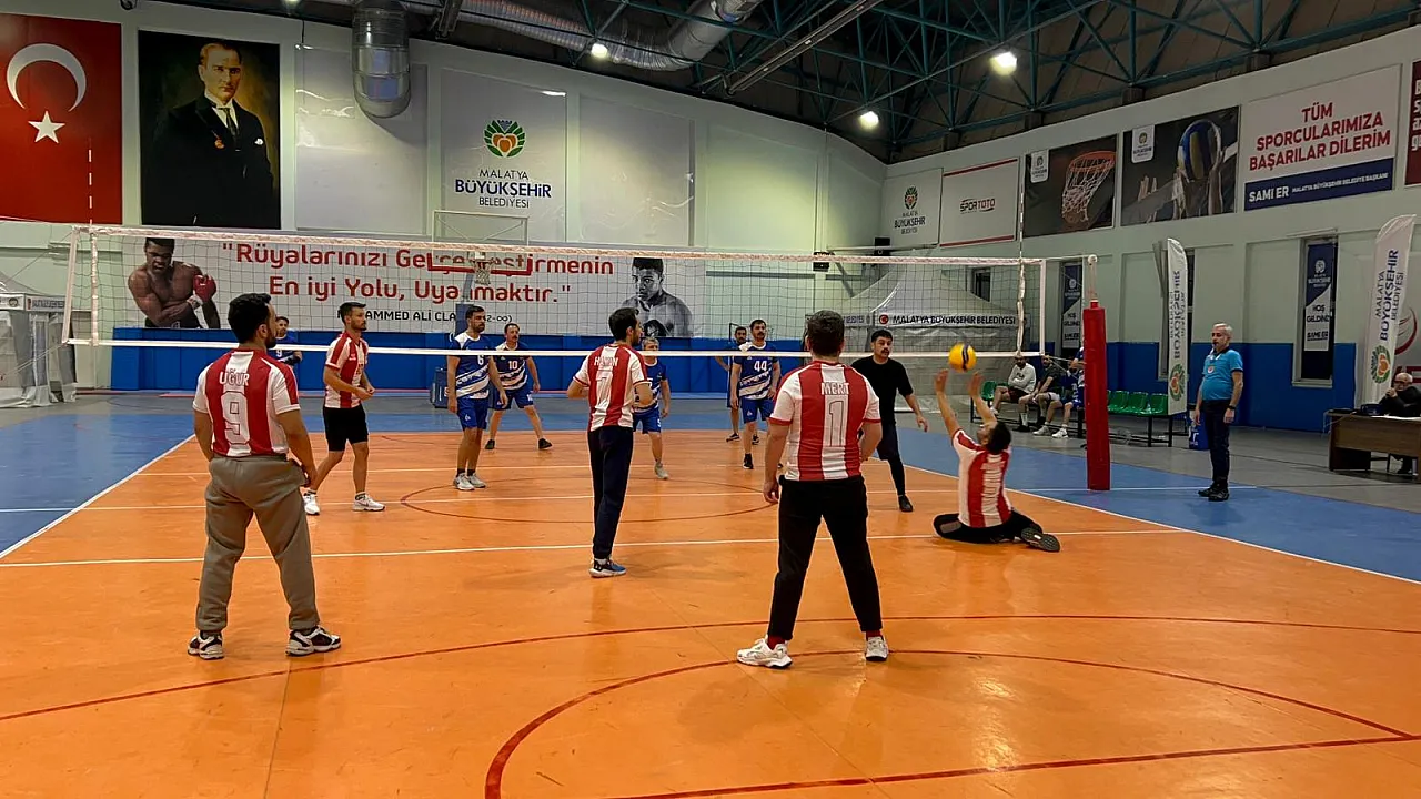 Malatya'da Turnuva! 22 Kurum Şampiyonluk İçin Yarışıyor