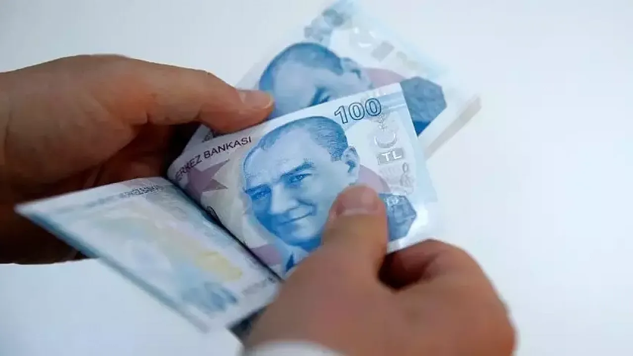 Emeklilerin Gözü Kulağı Bayram İkramiyelerine Yapılacak Yeni Düzenlemede