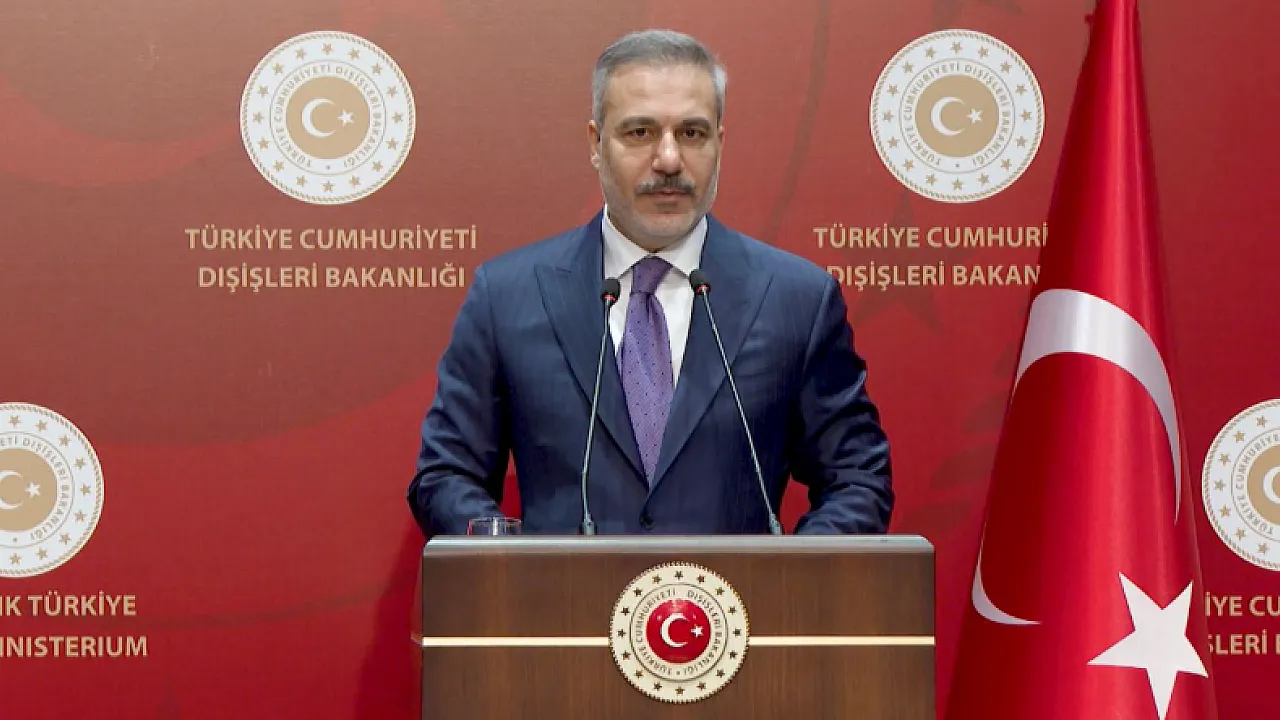 Gümrük Birliği ve Vize Serbestisi Kırmızı Çizgimiz!