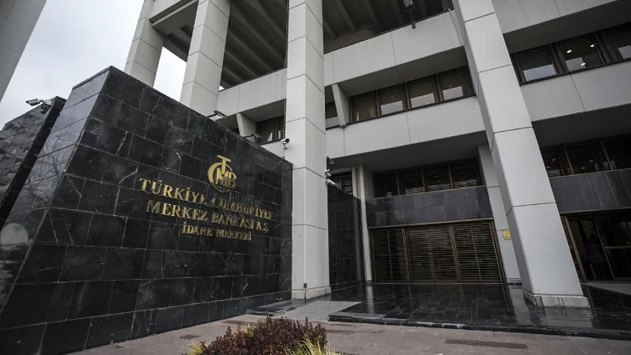 Gıda ve Enerjide Nefes Alırken Hizmet Sektörü Terletti!