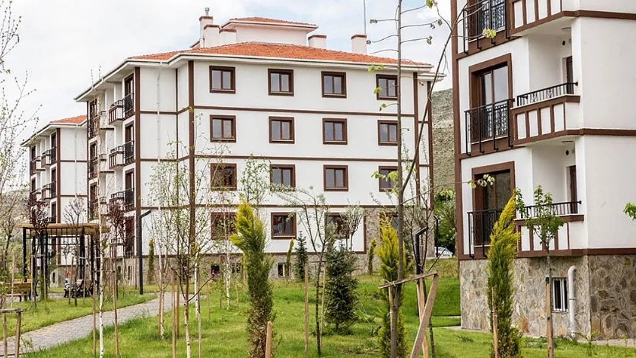 TOKİ Sosyal Konut Kura Çekilişinde Yeni Hafta: 7 İlde 25 Bin Konutun Sahibi Belirleniyor