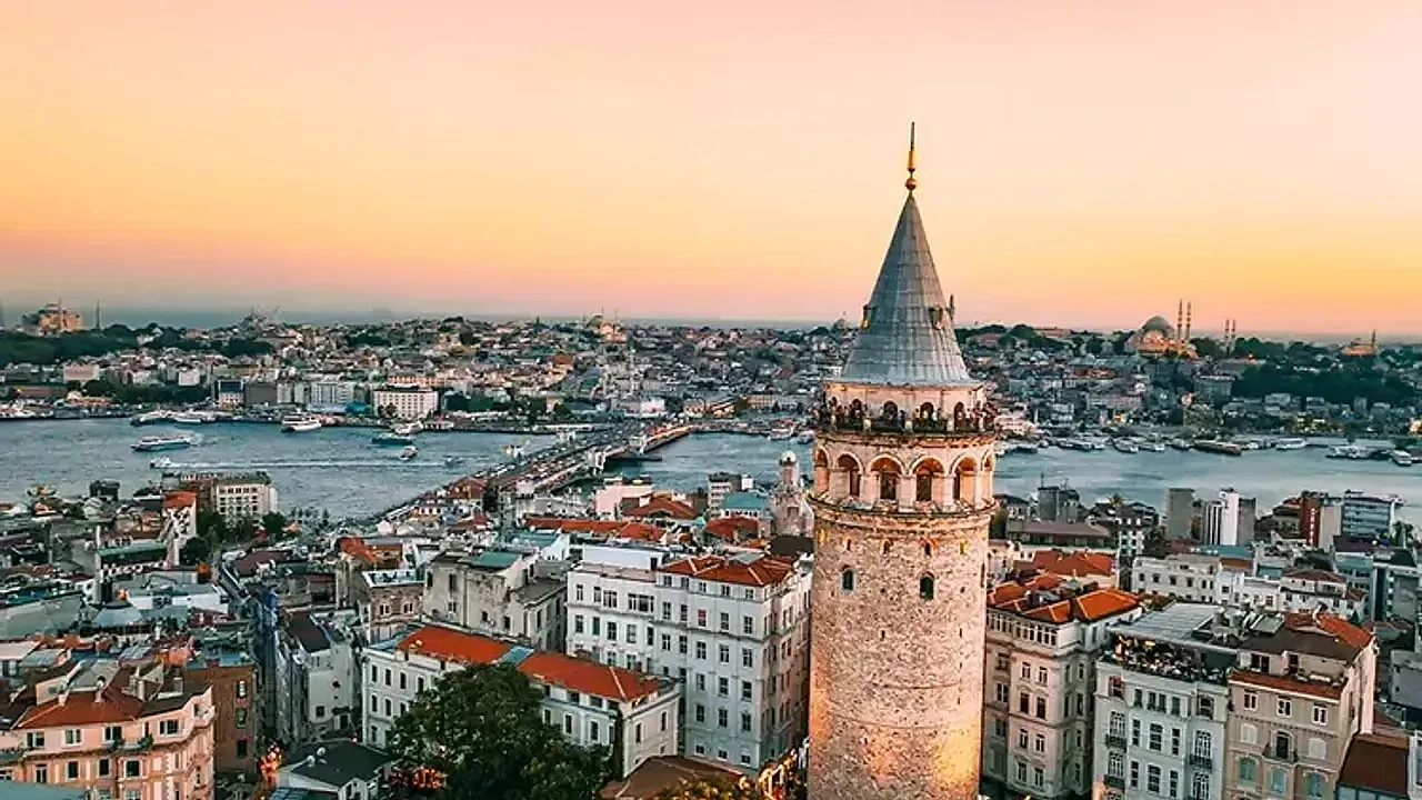 Türkiye İstatistik Kurumu Tarafından Paylaşılan Verilere Göre Toplumdaki Genel Mutluluk Düzeyi Artış Gösterdi