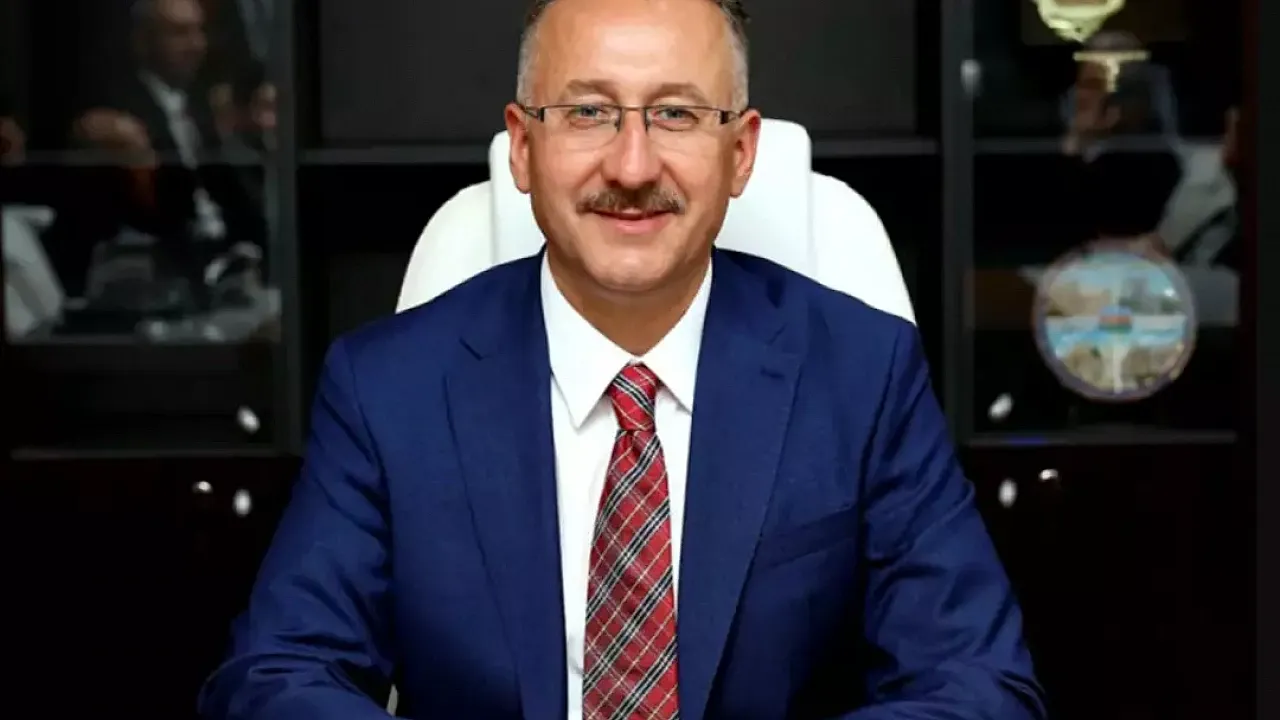 Adapazarı'nda 192 Sayfalık Gizli Yazışma Dosyası Ortaya Çıktı