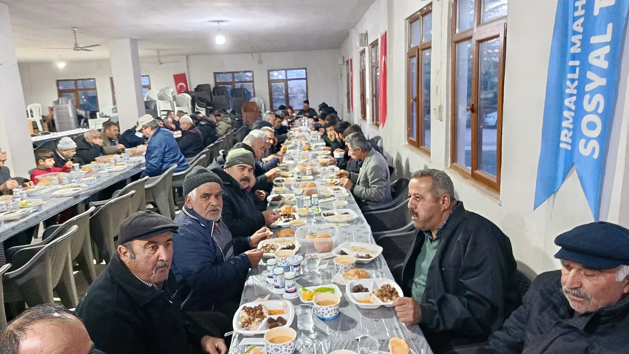Irmaklı'da Ramazan Geleneği: 600 Kişilik İftar Sofrası
