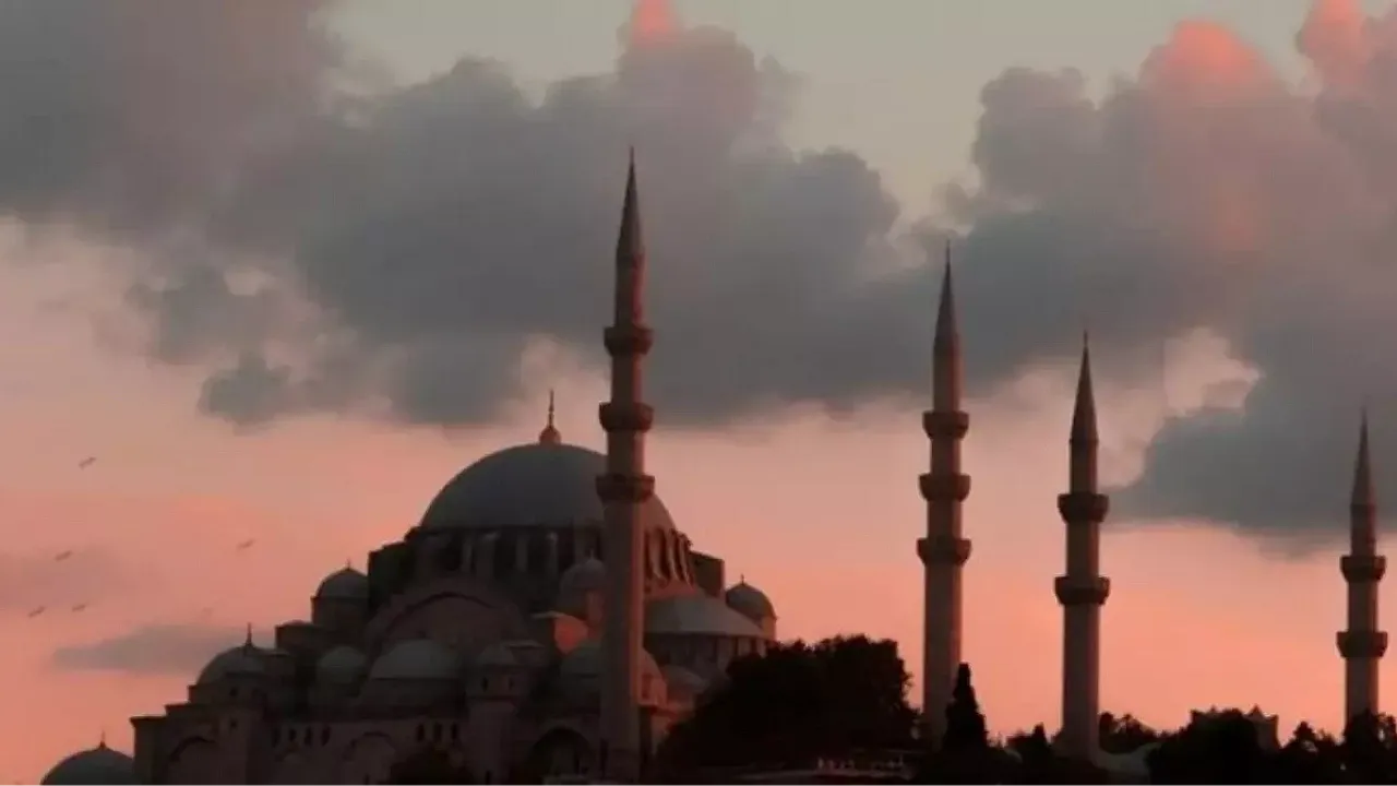 11 Ayın Sultanı Ramazan Ayında Yarı Yol Geride Kaldı