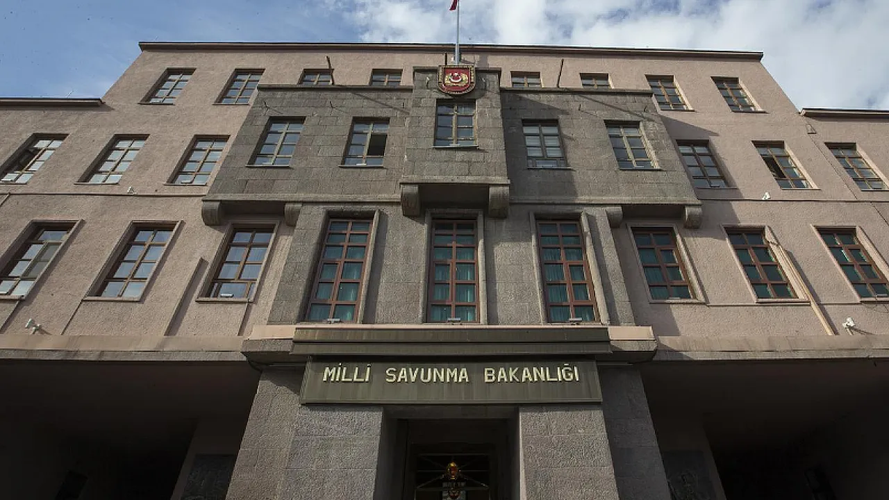Hatay Üzerinde Sıcak Dakikalar! MSB'den Balistik Füze ve Tünel Operasyonu Açıklaması