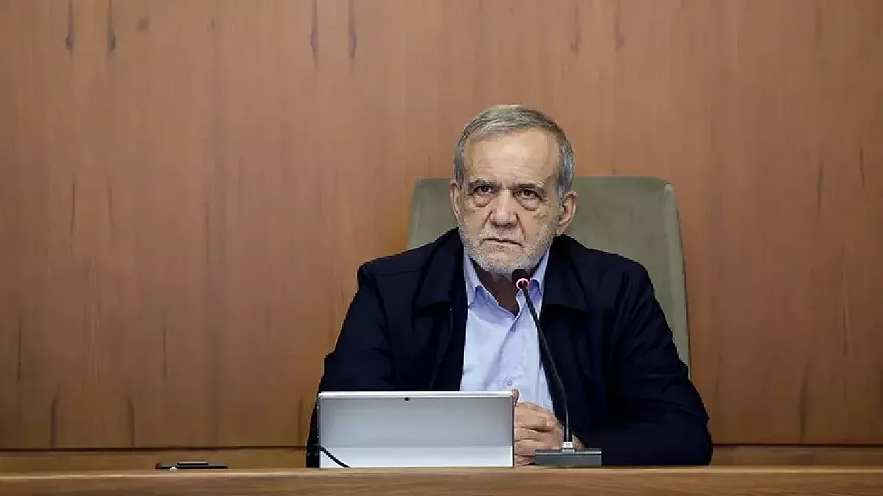 Pezeşkiyan'dan Bölgeyi Sarsan Çıkış: Komşularımızdan Özür Diliyoruz, Saldırmayacağız