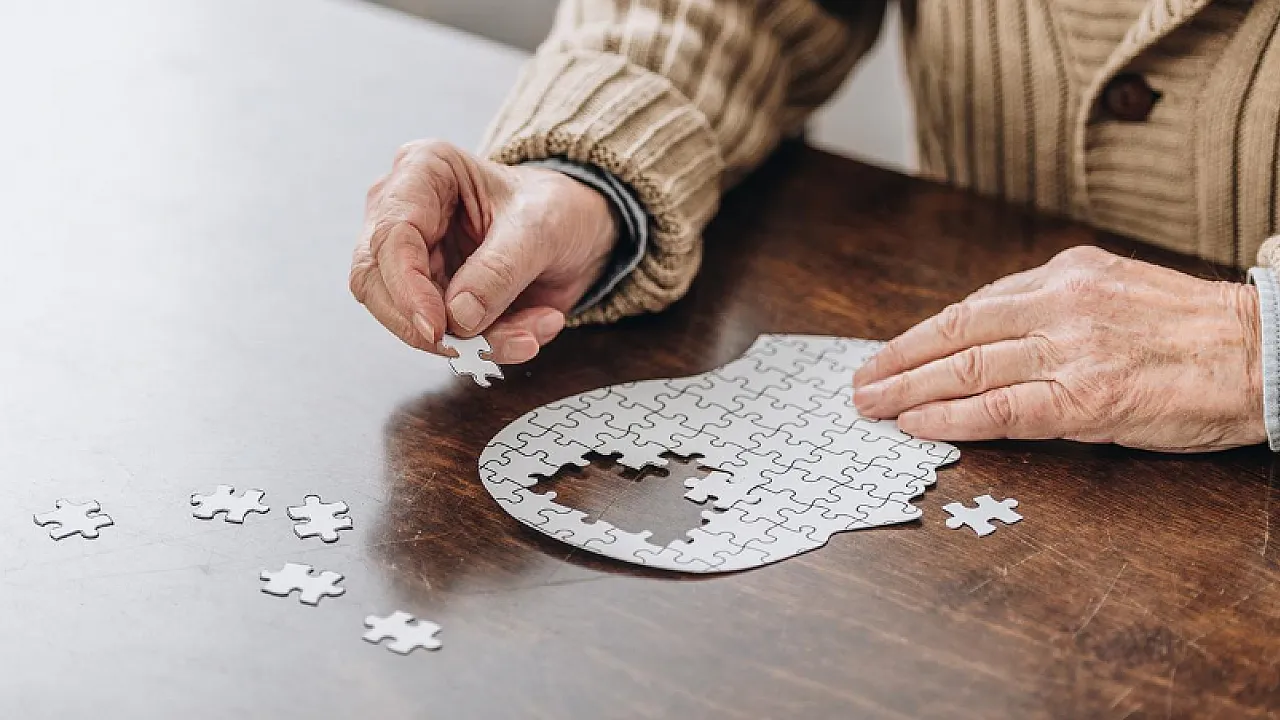 Alzheimer Riskini Yüzde 45 Azaltmak Mümkün: Uzmanından Uyarılar!