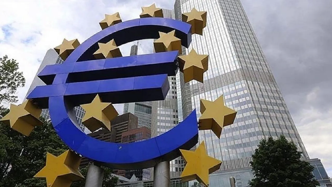 Küresel Ekonomide Enerji Şoku Alarmı: Merkez Bankaları Rotayı Şahinliğe Kırdı!