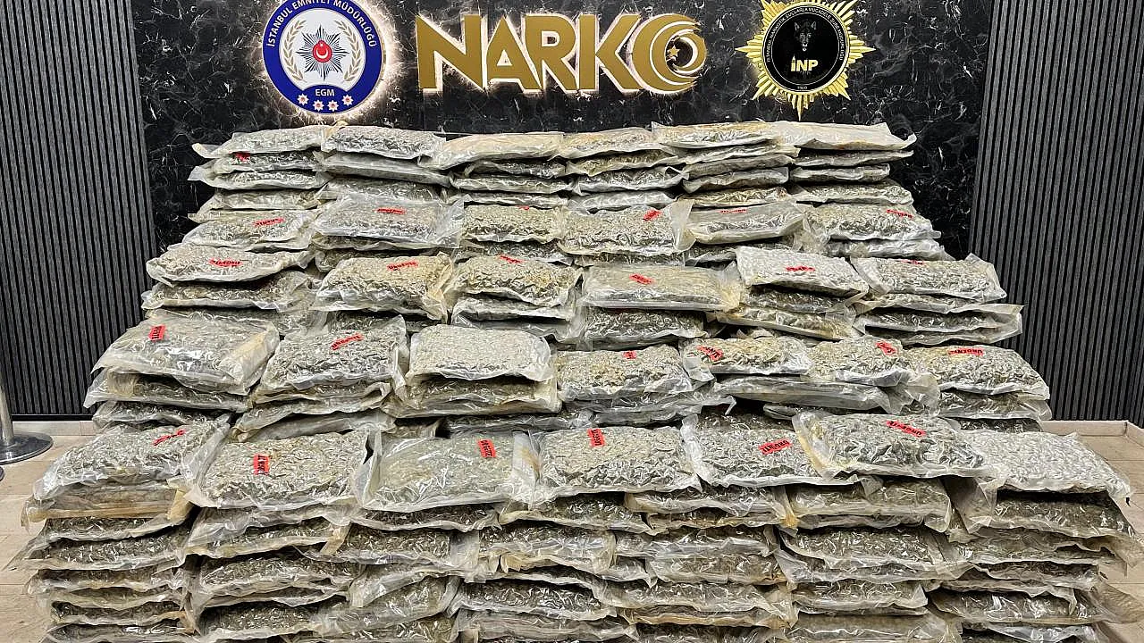 İstanbul'da Operasyon: 527 Kilo Uyuşturucu Ele Geçirildi