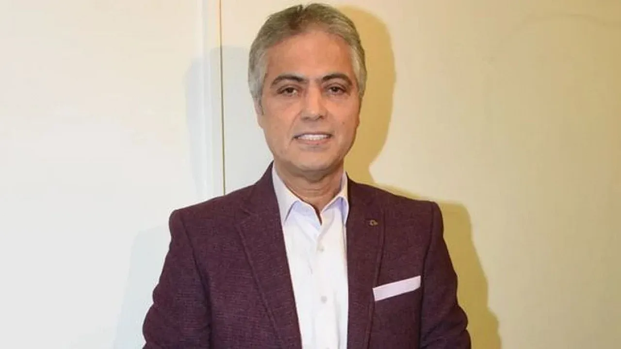 Ünlü Sanatçı Cengiz Kurtoğlu Sağlık Sorunları Sebebiyle Hastaneye Kaldırıldı