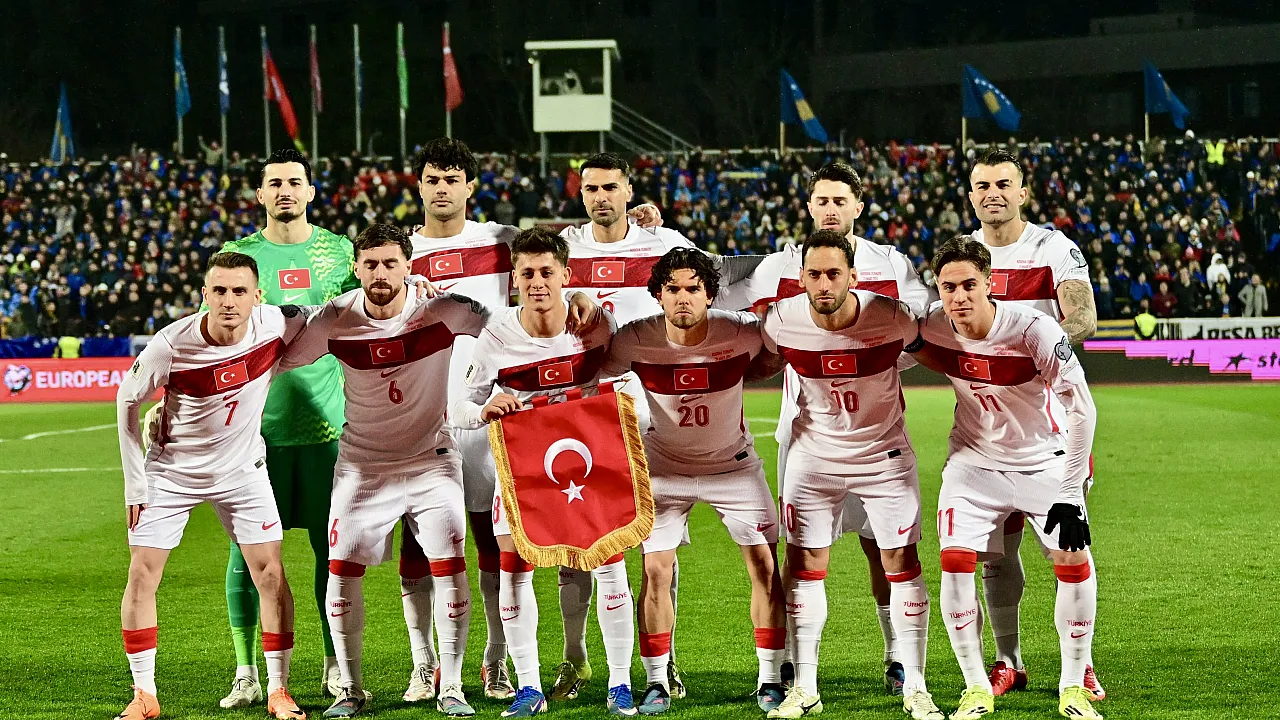 Türkiye 24 Yıl Sonra Dünya Kupası'nda!