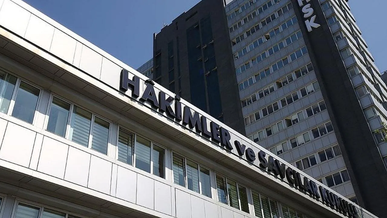 HSK'dan Kritik Kararname: 11 Hakim ve Savcının Görev Yeri Değişti