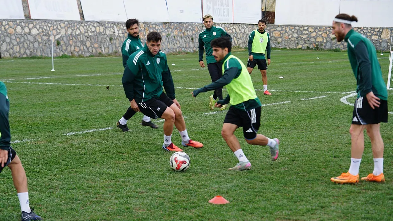 Yeşilyurtspor'da Kritik Eşik: Murat Yıldırım'dan Karaköprü Maçı Öncesi Taraftara Final Çağrısı!