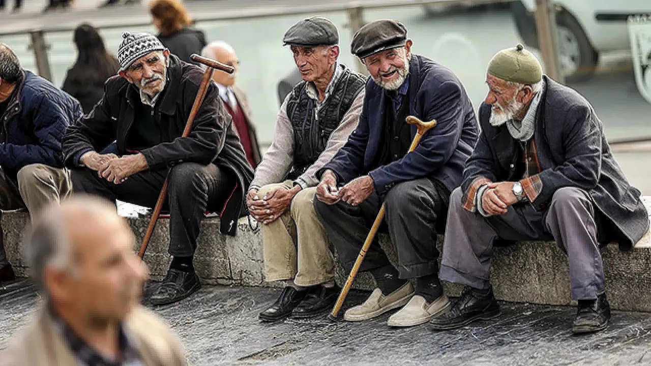 Müjdeler Olsun: 2000 - 2008 Arası Girişi Olanlar için Kademeli Emeklilik Fırsatı