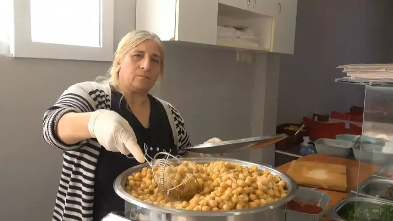 İskenderun Sanayisinde Sıra Bekleten Tat: Hem Ekonomik Hem Protein Deposu