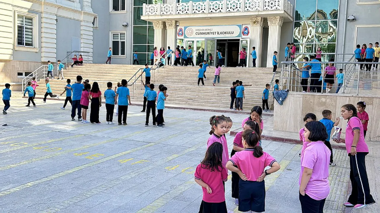 Okullarda Yeni Dönem Başlıyor! Bakanlıklardan Şiddete Karşı 'Sıfır Tolerans' Kararı