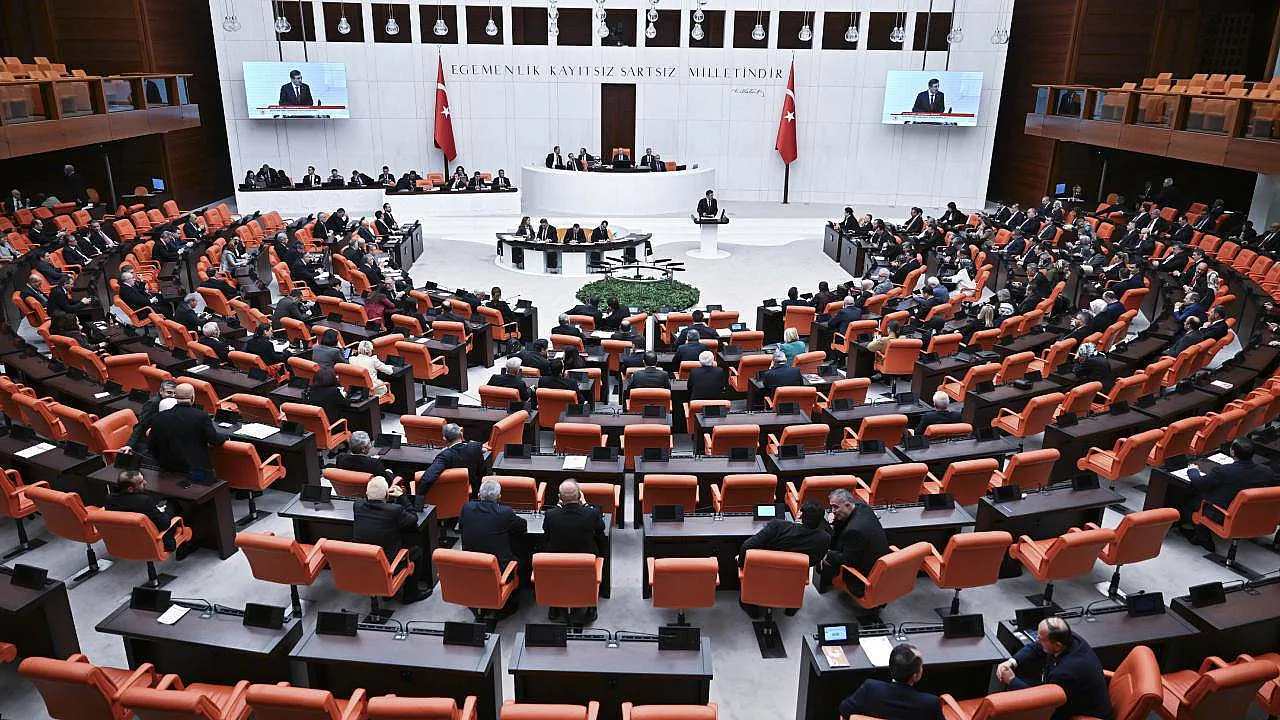 Meclis Bu Hafta O Kararı Veriyor! Çocukların Geleceği İçin Radikal Değişiklik!