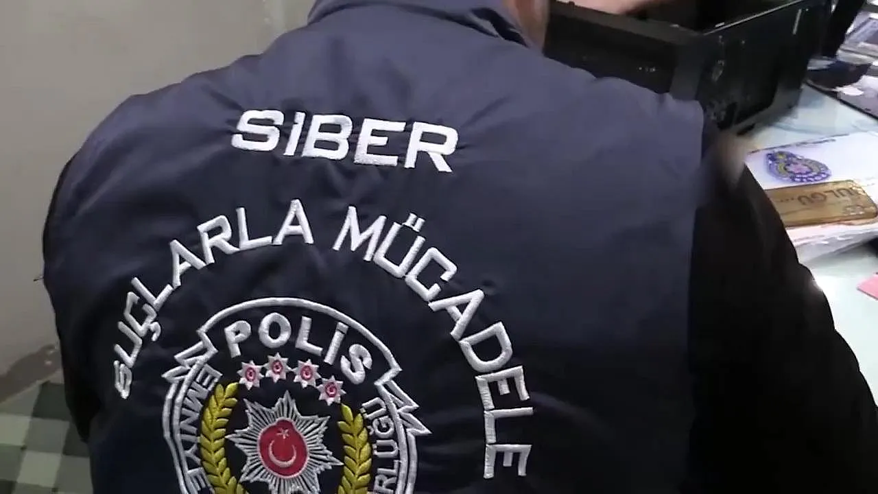 Sosyal Medyada Temizlik Başladı! O Paylaşımları Yapan 1104 Hesaba Kilit Vuruldu