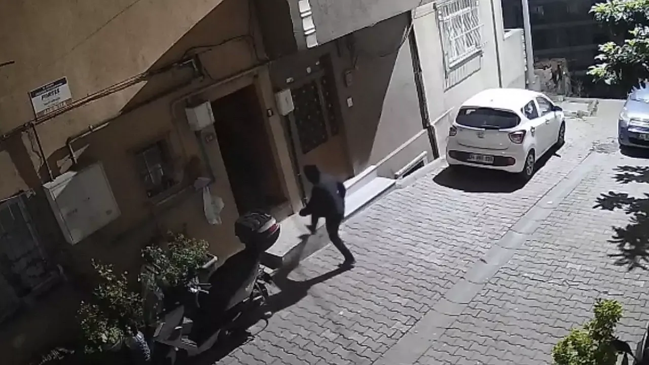 Kağıthane'de Sokak Ortasında Dehşet Tacizci Fırında Ekmek Yaparken Yakalandı!