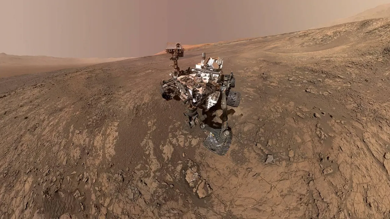 Mars'ta Tarihi Deney! Curiosity Yaşamın Gizemli Yapı Taşlarını Gün Yüzüne Çıkardı