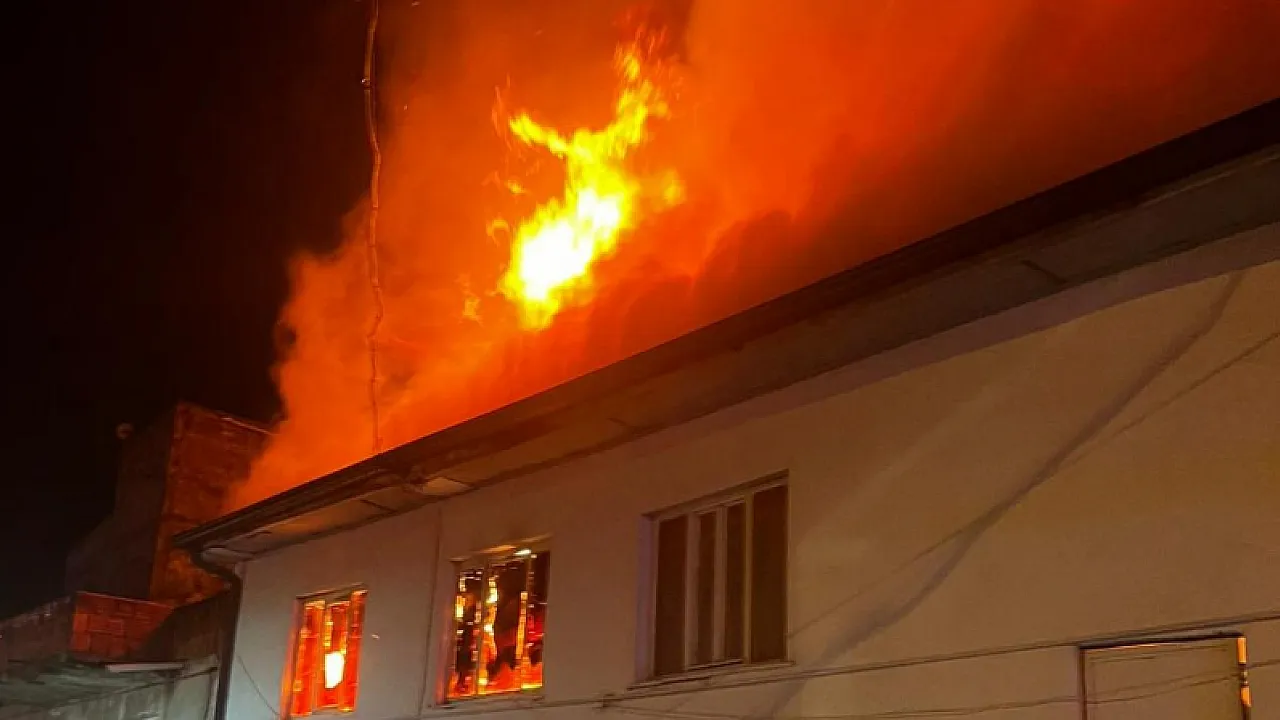 Bursa'da Alevler Can Aldı! Bir Kişi Hayatını Kaybetti, Bir Yaralı Var