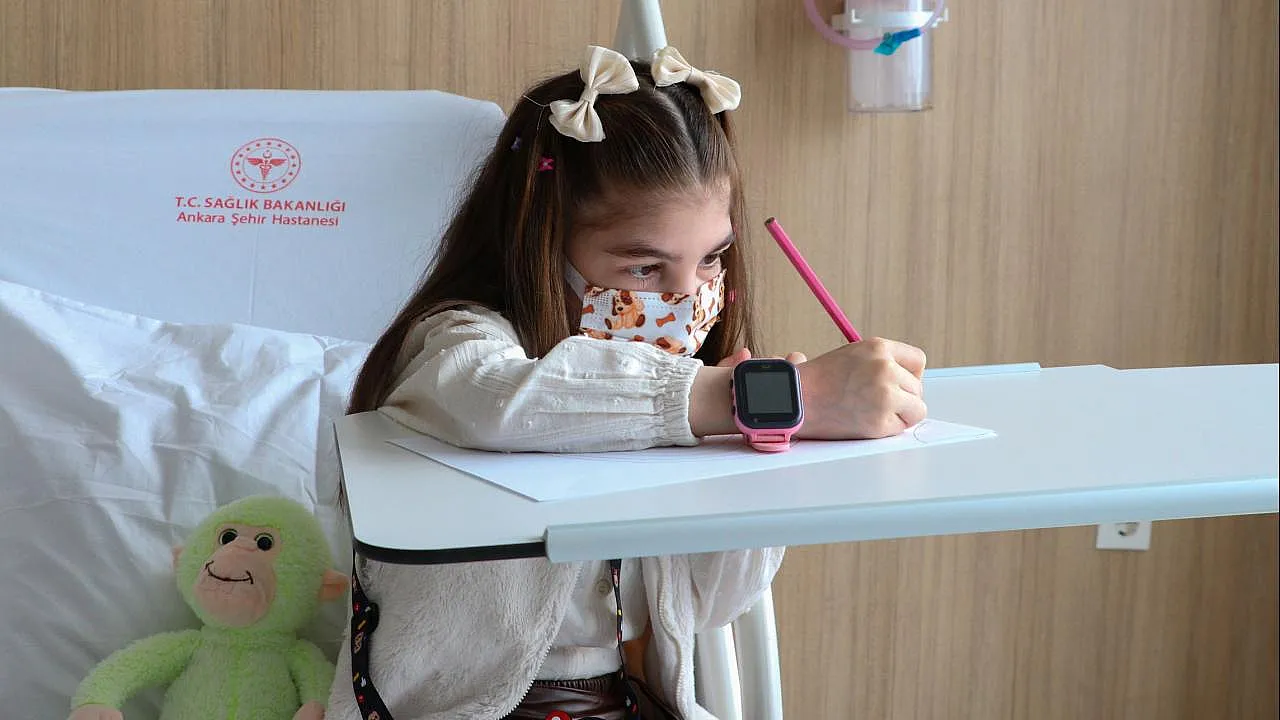Küçük Hira'nın Büyük Mucizesi! 10 Yıllık Hasret Yeni Kalbiyle Son Buldu