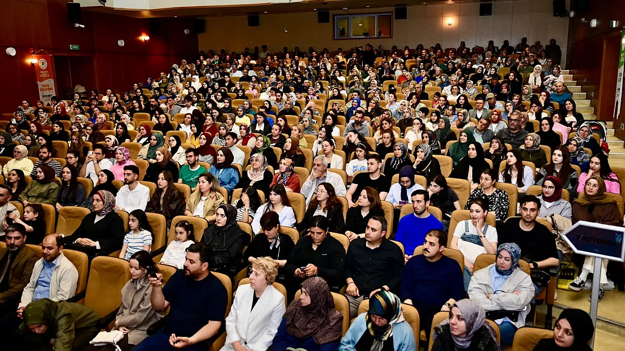 Duyulmayan Çocuklar ve Yorgun Ebeveynler! İletişim Nasıl Kurtarılır? Konferansına Ailelerden Yoğun İlgi