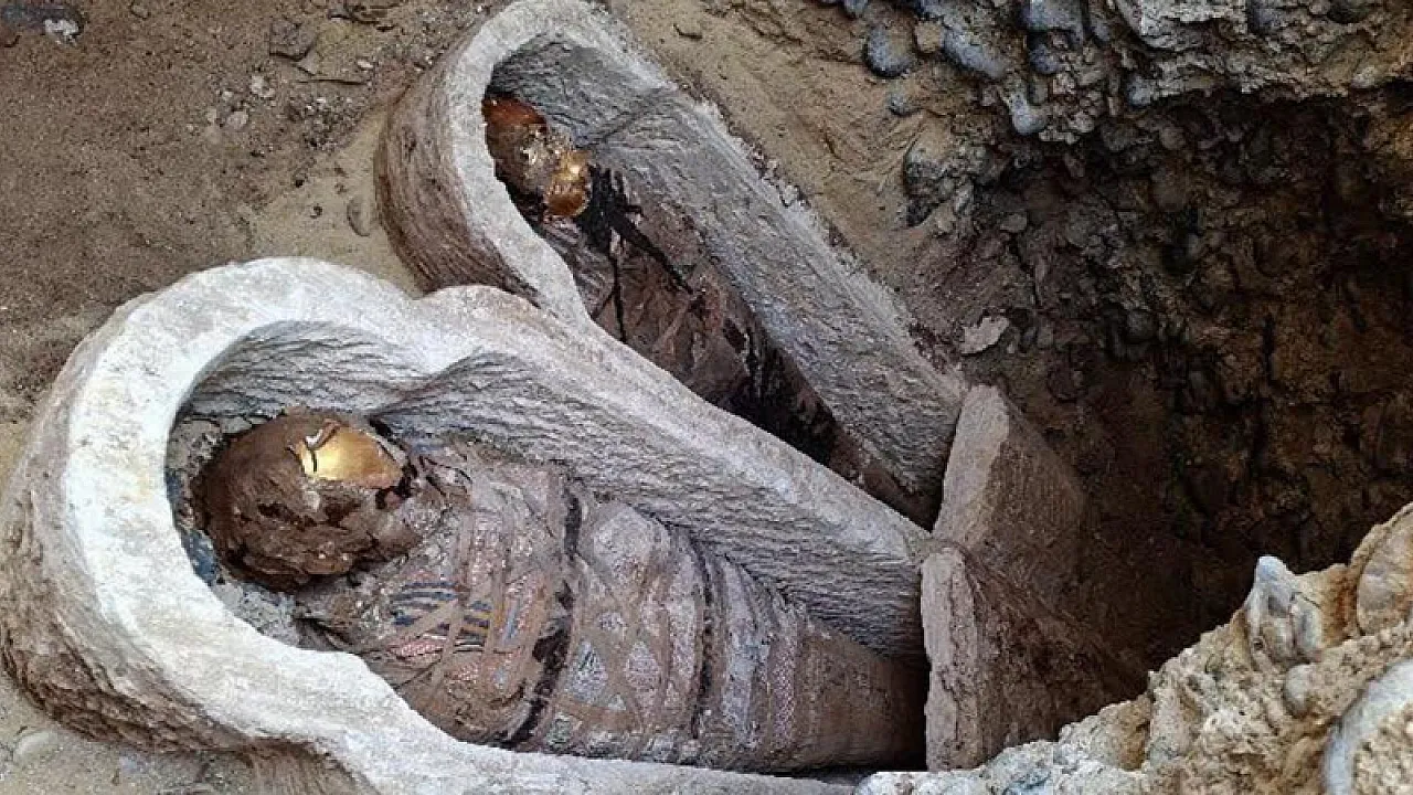 1600 Yıllık Mumyanın Karnından Dünya Klasiği Çıktı!
