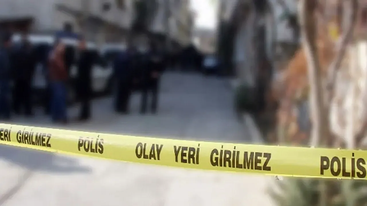 Beylikdüzü'nde Lüks Otomobilde Kanlı İnfaz! Gizemli Ölüm Alarmı