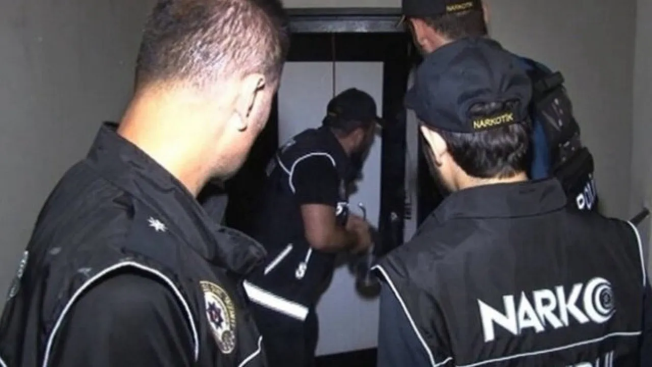 Esenyurt'ta Metruk Bina Takibi Uyuşturucu Şebekesini Çökertti!