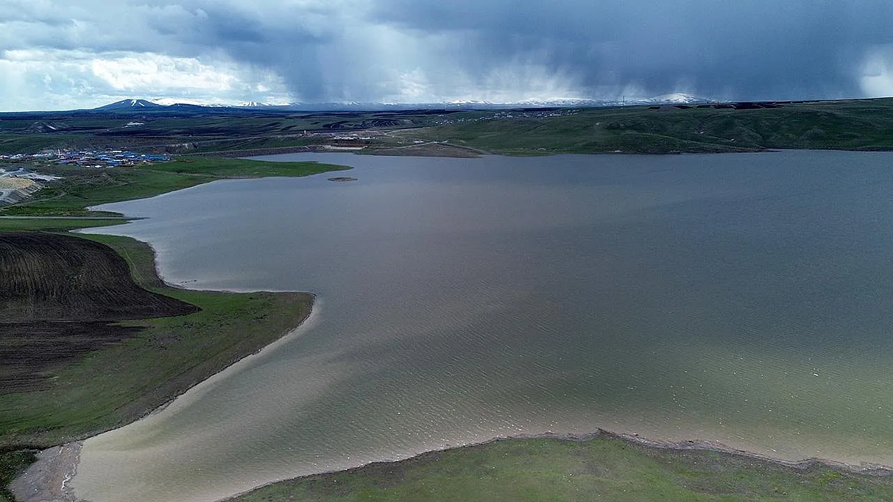 Kars Barajı Tam Kapasiteye Ulaştı