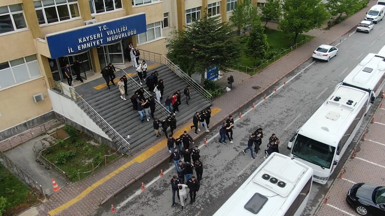 19 İlde Dev Yasa Dışı Bahis Operasyonu! 60 Şüpheli Tutuklandı
