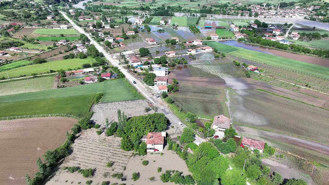 Kelkit Çayı Alarm Verdi! Tokat'ta Köy Tahliye Ediliyor