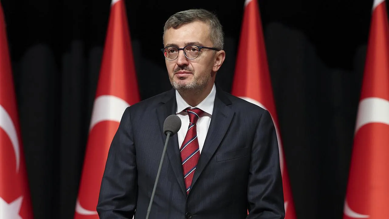 İletişim Başkanı Burhanettin Duran'dan Kırım Tatar Sürgününün 82. Yılında Anma Mesajı