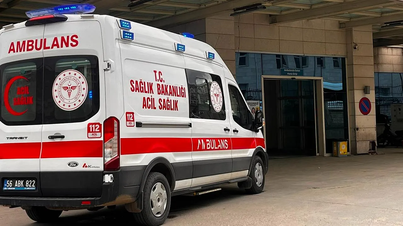 Siirt'te Elektrik Akımına Kapılan İşçilerden Biri Hayatını Kaybetti