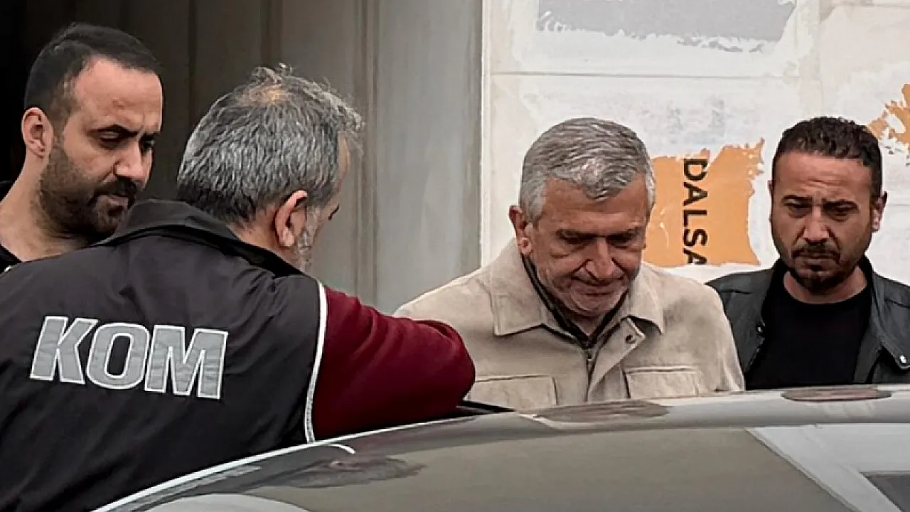 Düzce Akçakoca Belediye Başkanı Görevden Uzaklaştırıldı!