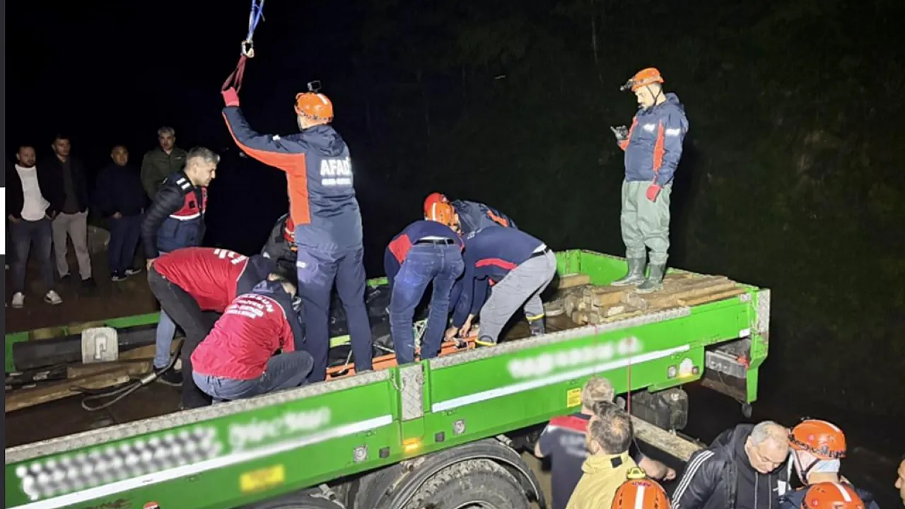 Giresun'da Dere Faciası! Balık Avı Sırasında Akıntıya Kapılan Kayıpta Acı Haber