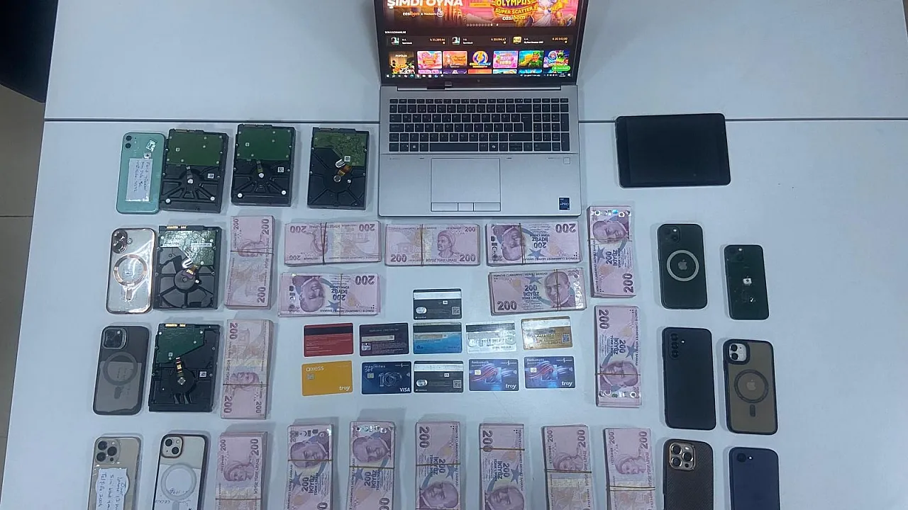 Siber Suç Şebekelerine 55 İlde Operasyon!
