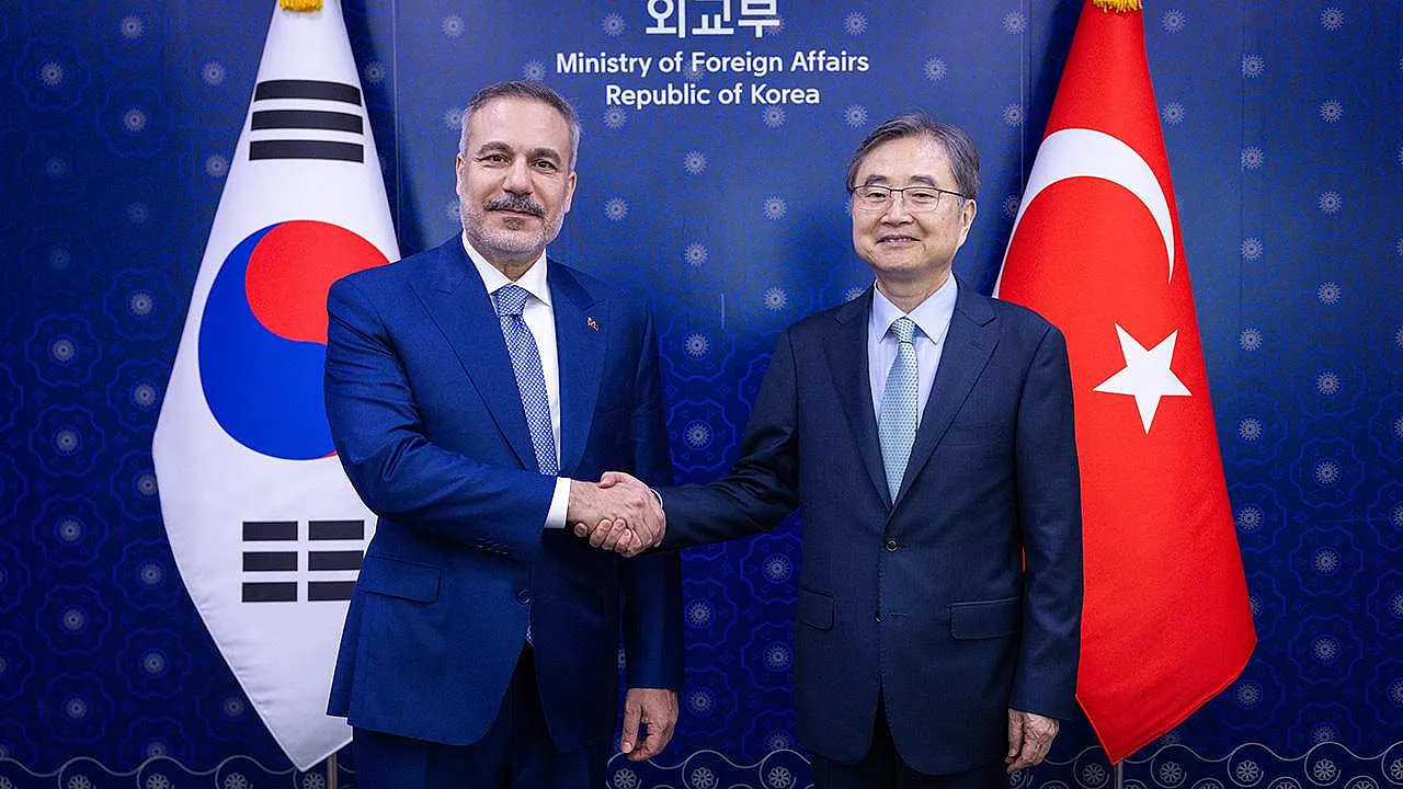 Hakan Fidan Güney Kore'de Temaslarını Sürdürüyor