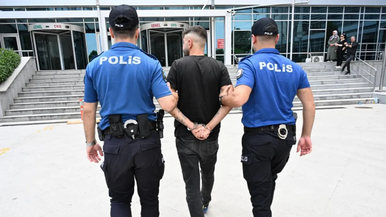 Interpol Listesindeki Firari Uyuşturucu Şüphelisi Mersin'de Yakalandı!